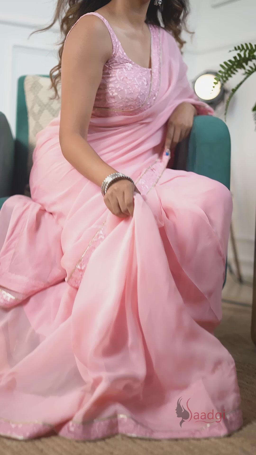 alia bhatt saree, organza saree,. chikankri saree, chikan saree, ivory saree, elegant saree, farewell party saree, party wear sarees, organza sarees, chicken, chickenkari, chicken saree, lucknowi chikankari saree, saree
